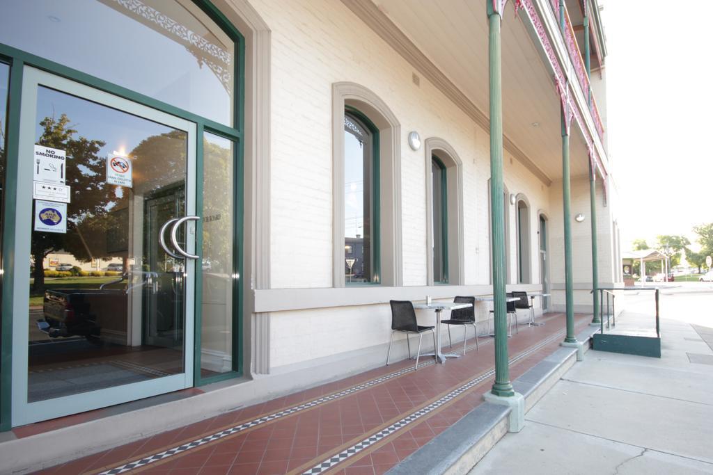 Mitchell River Tavern Bairnsdale Eksteriør bilde